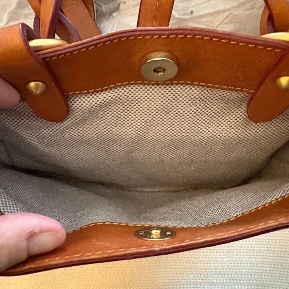 Dooney and Bourke Large Florentine Zip in Saddle - Picture 6 of 11